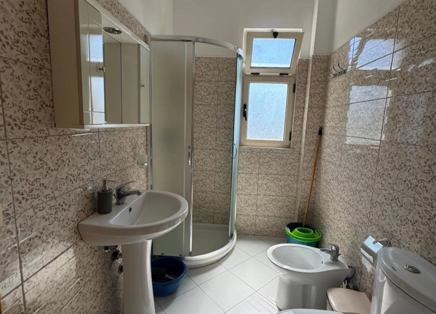 Διαμέρισμα Edi Apartament 2 Shëngjin